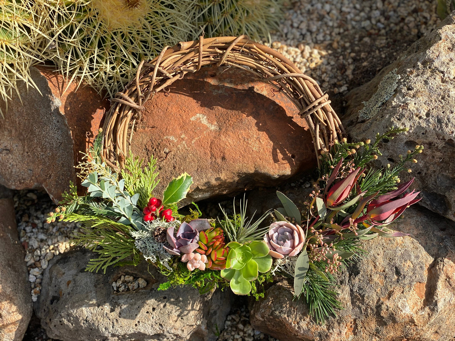 12/16 Holiday Grapevine Wreath Workshop